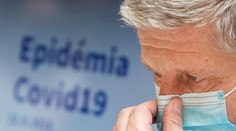 Minister Lengvarský sa po odcestovaní na dovolenku do Ománu nevyhol ostrej kritike Matoviča