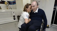 Predával polievky, založil slávny tím, vinili ho za smrť Sennu. Legendu F1 tragédie sprevádzali celý život