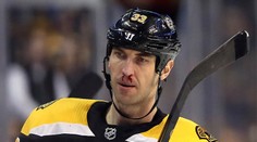 VIDEO-NHL: Zdeno Chára sa vrátil do zostavy Bostonu, medvede však prehrali