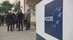 Z letargie ožíva aj svet marketingu. Dzurindovi Modrí si zvolili netradičnú skratku