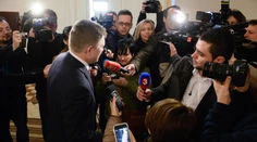 Premiér vyzval ľudí, aby išli voliť