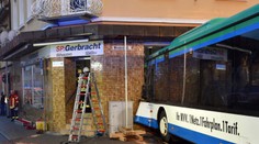 Školský autobus narazil v Nemecku do steny domu, zranilo sa najmenej 47 ľudí