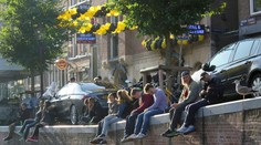 Holandsko od konca apríla uvoľní reštrikcie a zruší zákaz vychádzania