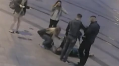 Útočník bezvládneho Filipínca napadol aj slovne. Všetko počuli Jozef s Luciou