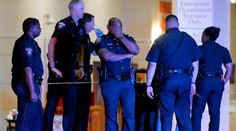 Panika a chaos v Dallase. Muž, ktorý sa vyhrážal bombami, sa zastrelil