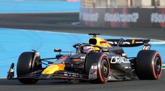 Záverečný tréning na VC Saudskej Arábie ovládol Verstappen. Jeho tímový kolega skončil tretí