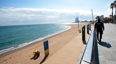 Španielsko zruší povinné nosenie rúšok vonku