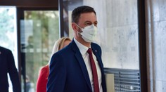 Premiér: Budeme musieť zmeniť závislosť od surovín z Ruska