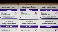 Súd v Texase pozastavil povolenie lieku na ukončenie tehotenstva