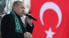 Erdogan vyzval Grékov, aby migrantom otvorili brány do zvyšku Európy