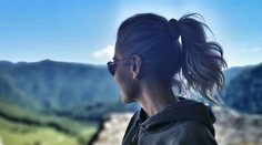 Dara Rolins provokuje tehličkami na Bali: Vysekané brucho vystavuje na obdiv