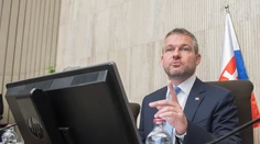Pellegrini: Jankovská by mala zvážiť svoju situáciu