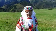 Zomrela prvá slovenská modelka. Rodáci sa s ňou rozlúčili na cintoríne v Ždiari