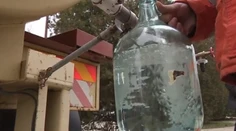 Aktivisti našli v pitnej vode zo Žitného ostrova mikroplasty