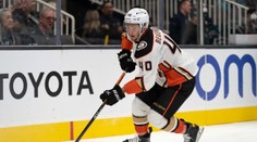 Pavol Regenda zaznamenal v AHL ďalší gól a pýta si návrat do NHL. Global Series sa presunulo do Tampere