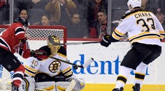 New Jersey zdolalo Boston, Schneider s čistým kontom