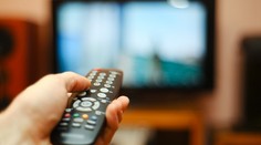 Práve teraz je televízia najsledovanejším médiom. Od začiatku koronakrízy vzrástla jej sledovanosť