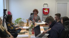 Prvá paródia na starostku Fekišoviec je na svete. Asi málokto ju prekoná