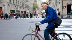 Zomrel legendárny módny fotograf, ktorého preslávili snímky Newyorčanov