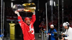 Vladimír Dravecký sa v Třinci stal legendou. Jeho hrdý syn sa teší na novú výzvu vo Švédsku