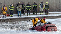 Extrémne počasie si v USA vyžiadalo desiatky mŕtvych. Očakávajú ďalší mrazivý týždeň