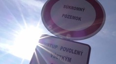 Pomsta za zákaz? Zastupiteľstvo Tepličky nad Váhom sa "teší" z takejto kurióznej značky