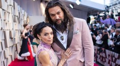 Nebol to vždy vlasatý svalovec: Jason Momoa je ako „mladé ucho“ na nepoznanie