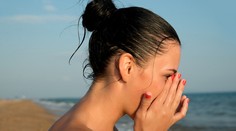 Čo sa skrýva za letným kašľom? Nemusí to byť iba alergia