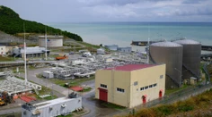 Postavte koridory a my vám dodáme ropu. EÚ našla nečakaného spojenca v boji proti zdražovaniu energií