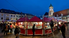 V Bratislave sa začali vianočné trhy s niekoľkými novinkami