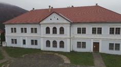 Zo zrušeného gymnázia bude ultramoderné múzeum. V Revúcej chystajú unikátny projekt