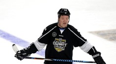 Slávnostne mu vyvesili dres, no tribúny pískali. Z legendy sa pre spoluprácu s Rusmi stala nežiadúca osoba