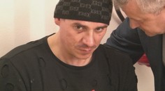 Synovi podnikateľa, ktorého spájajú s podsvetím, našli počas razie špeciálnu zbraň