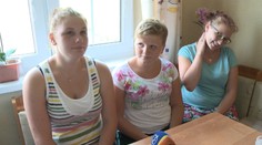 Po pohrebe rodičov mali sestry dostať peniaze zo zbierky. Dodnes ich nevideli