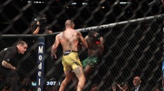 UFC 281: Pereira to dokázal a po troch rokoch zosadil Adesanyu z trónu. Poirier takmer zadusil Chandlera
