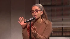 Ariana Grande má neskutočný talent. Dokonale imituje Rihannu, Britney či Whitney Houston