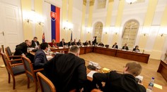 Ústavnoprávny výbor odporučil 29 kandidátov na sudcov ÚS do novej voľby