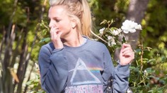 Britney Spears prichytili s prstom v nose. A šup s ním potom do úst