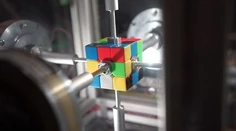 Neuveriteľná rýchlosť: Robot zloží Rubikovu kocku pod sekundu