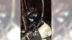 Spolujazdkyňa prišla o život. Opitého vodiča previezli so zraneniami do nemocnice