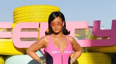 Rihanna v čudesnom outfite: Na Slovensku by ju za toto vysmiali