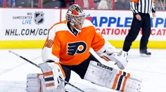 VIDEO: Dráma v Philadelphii, český gólman Neuvirth skolaboval na ľade
