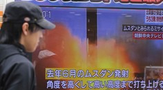 Severná Kórea odpálila do japonského mora štyri zakázané rakety