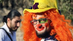 Sýrske Aleppo prišlo o posledného klauna, zabilo ho bombardovanie