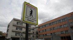 Smutný fakt o pandémii v Európe: Polovica obetí je z opatrovateľských domovov