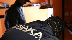 Pokračovanie veľkej akcie: Polícia opäť zasahuje v prípade podvodu s reklamou