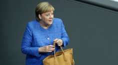 Angela Merkelová prisľúbila zrýchlenie tempa očkovania proti COVID-19