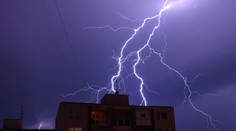 Na Slovensko mieria silné búrky. Pozrite si, kedy udrú