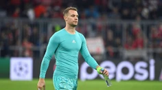 Kúpa Sommera a potýčka s vedením nič nemenia. Hoeness očakáva Neuerov návrat do brány Bayernu