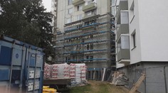 Robotník v Nitre spadol z lešenia zo štvrtého poschodia